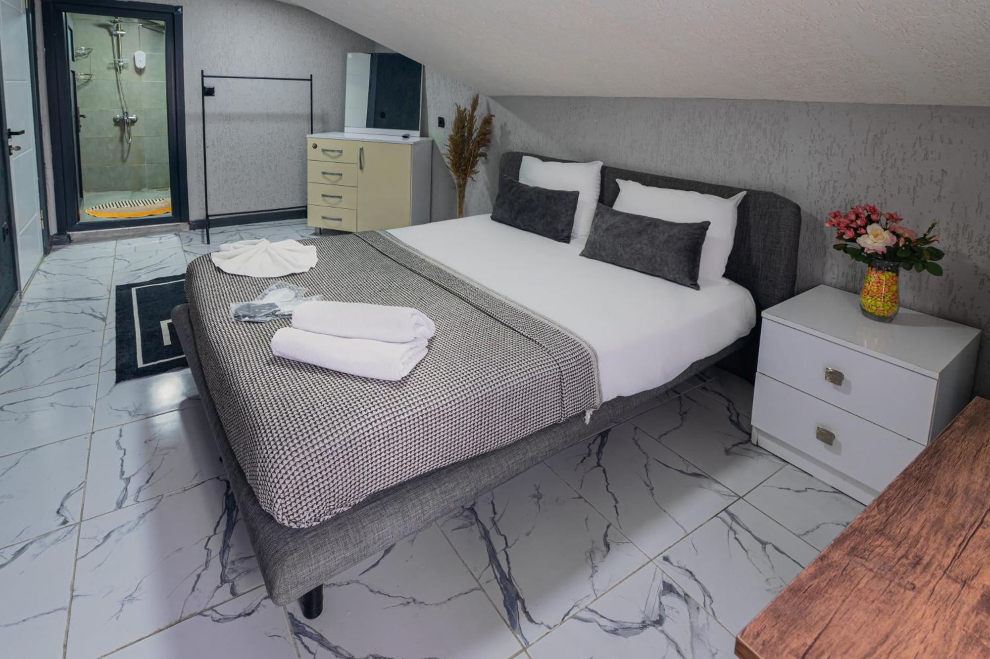 Nest Hotel Sisli Istambul Exterior foto